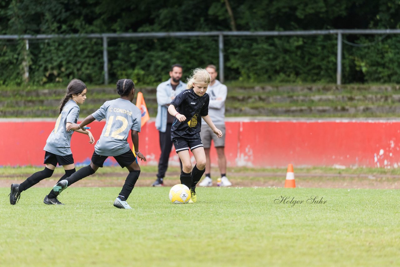 Bild 427 - Loewinnen Cup